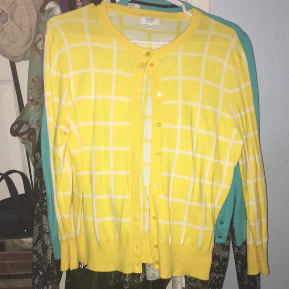 Yellow and white sweater